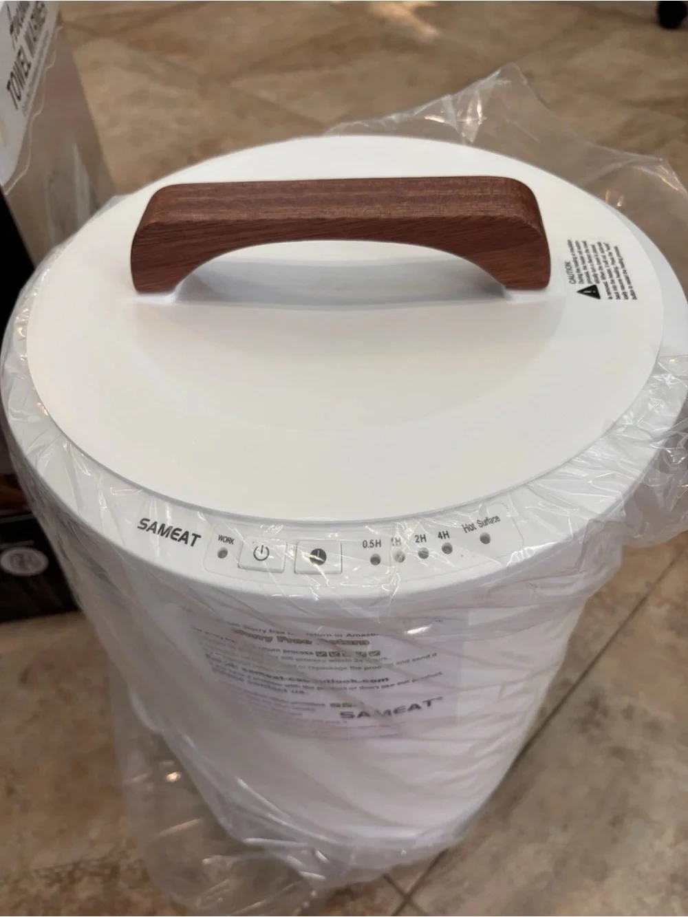 White Towel Warmer with Wood Handle